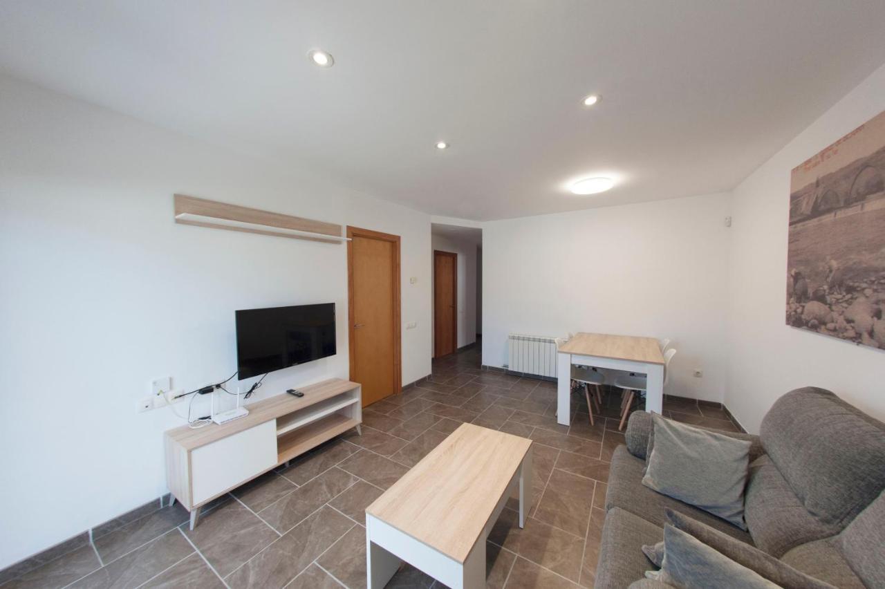 Apartament Bisaura De Ter Sant Quirze De Besora Exterior photo