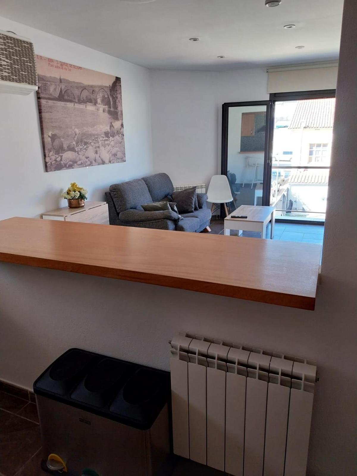 Apartament Bisaura De Ter Sant Quirze De Besora Exterior photo